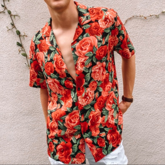 Forever 21 Men, Roses Short Sleeve Button-Up, M - Picture 1 of 5